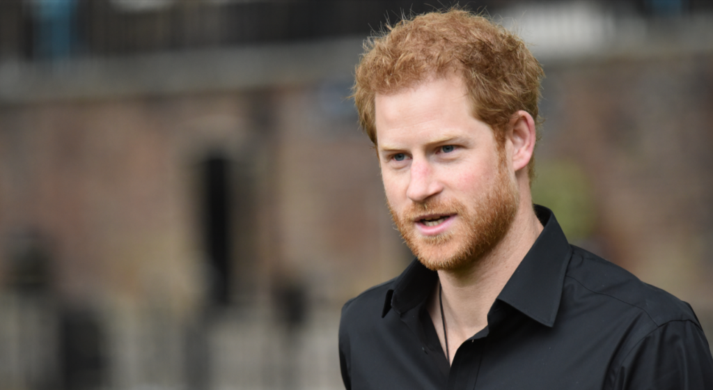 Prince Harry is joined by Meghan Markle at Invictus Games.