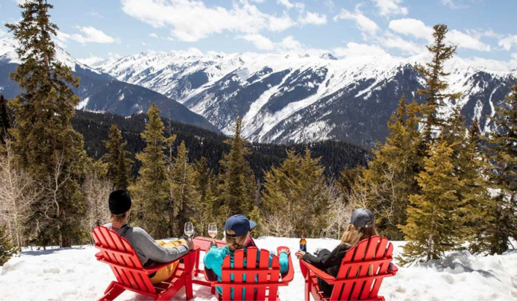 Snowy Bliss in Aspen, Colorado: Your Ultimate Winter Escape