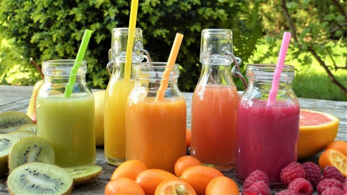 Fruit Juice Associated With Weight Gain in Kids and Adults, New Study Reveals
