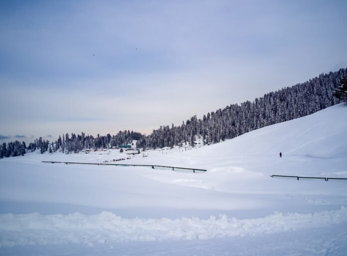 Snow Returns to Asia’s Highest Ski Resort: What Awaits Visitors