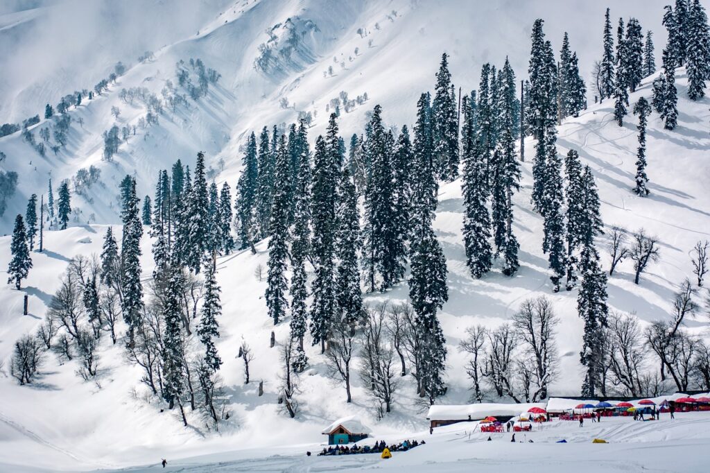 Snow Returns to Asia’s Highest Ski Resort: What Awaits Visitors